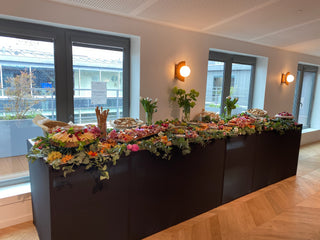 buffet dinatoire grazing table catering service team building traiteur paris brunch