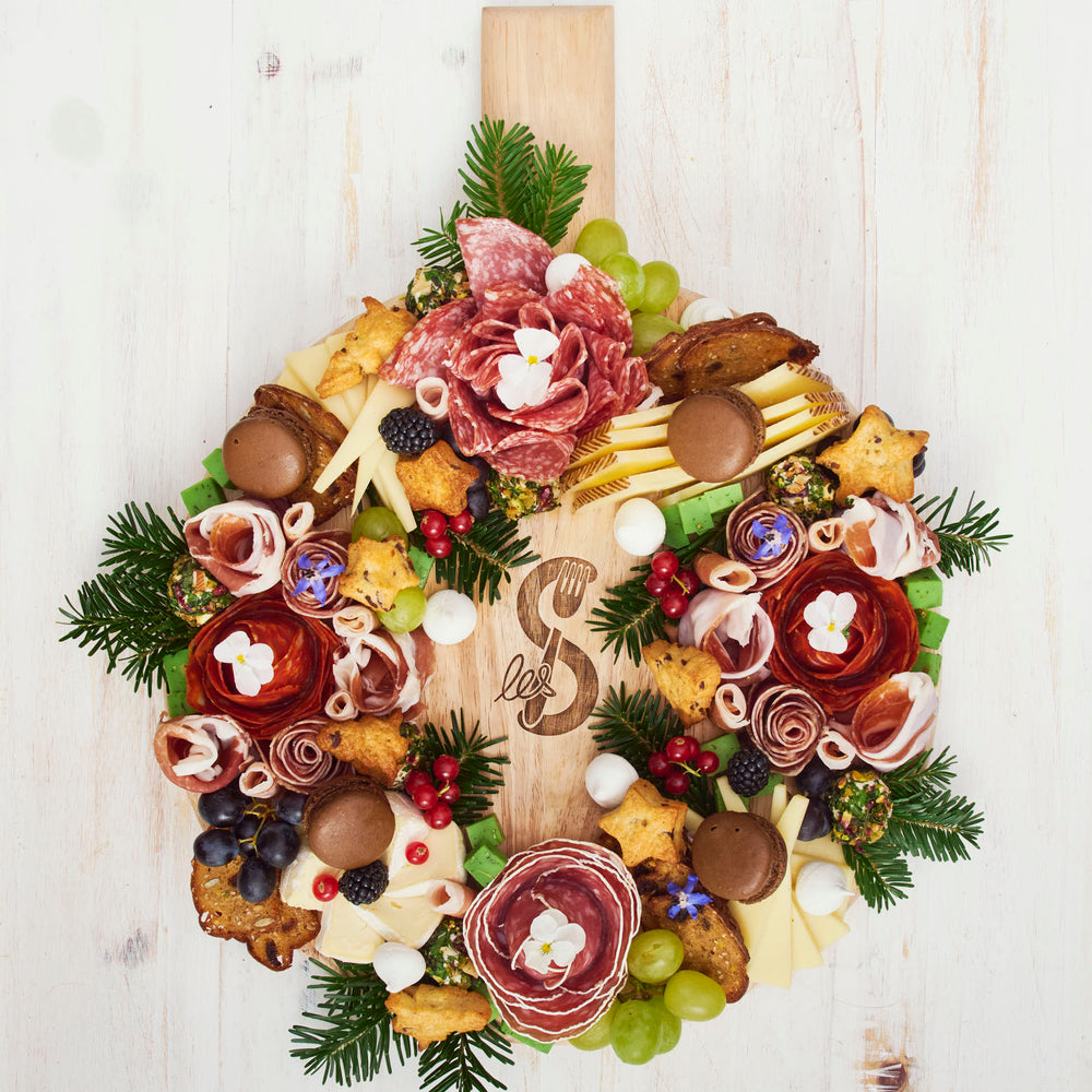 planche apéro repas famille gourmandise édition  Noël fête de fin d'année les Savouristes traiteur évènementiel catering championne de France2023 planche apéritif 