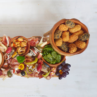 Planche apéritive au Caprice des Dieux de Kiss My Chef et ses recettes de cuisine similaires Planche apéritive au Caprice des Dieux de Kiss My Chef et ses recettes de cuisine similaires